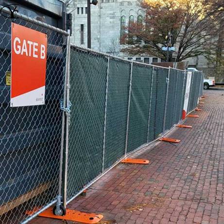Mobile fence