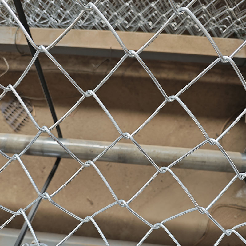 How to Install a Chain Link Fence