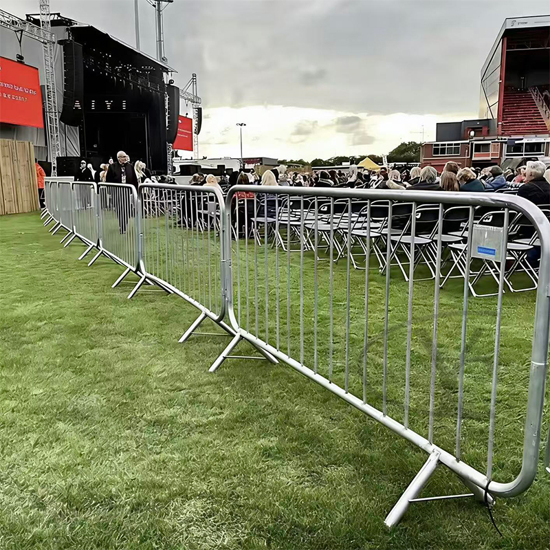 crowd control barrier Use diagram